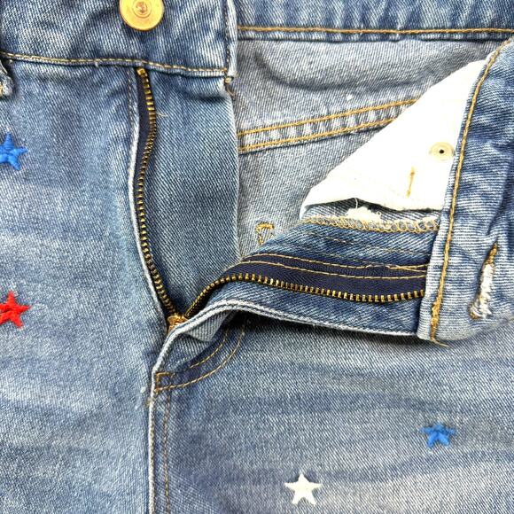 No Boundaries Size 3 Cut Off Denim Shorts Red Blue Embroidered Stars Patriotic - Picture 3 of 6